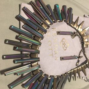 Kendra Scott Kaplan necklace and earring set